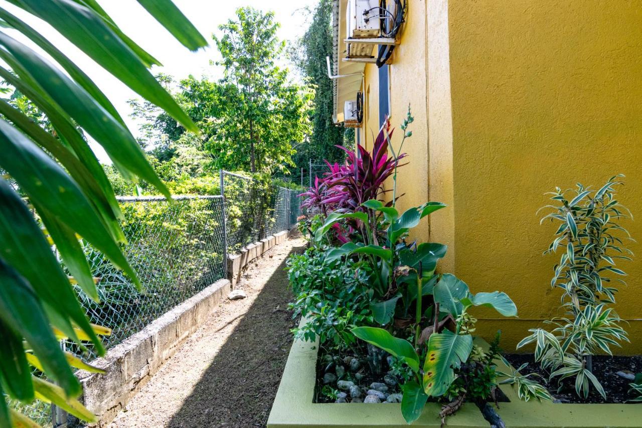 Ocho Rios Emerald 2 Bed 10 Mins Ocho Rios 24Hrs Hot Water Wi Fi Exterior photo